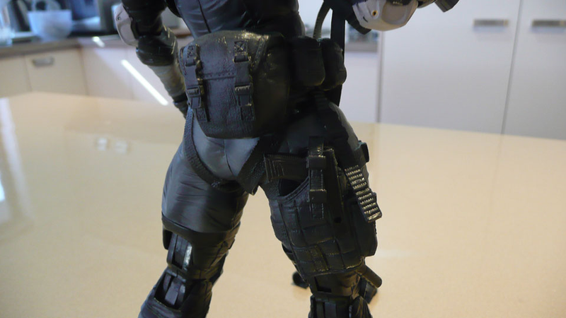 Illustration for article titled Spending Quality Time With Two Metal Gear Solid Action Figures